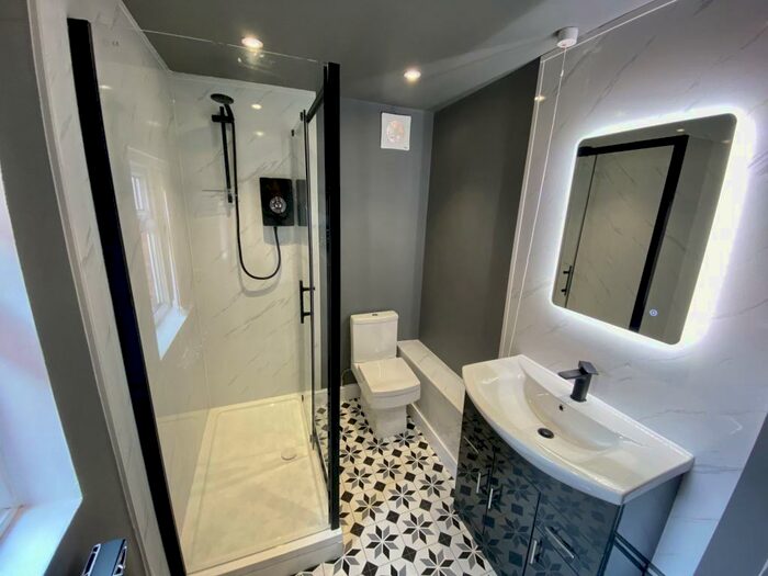 4 Bedroom Terraced House To Rent In Welford Road, Leicester, LE2