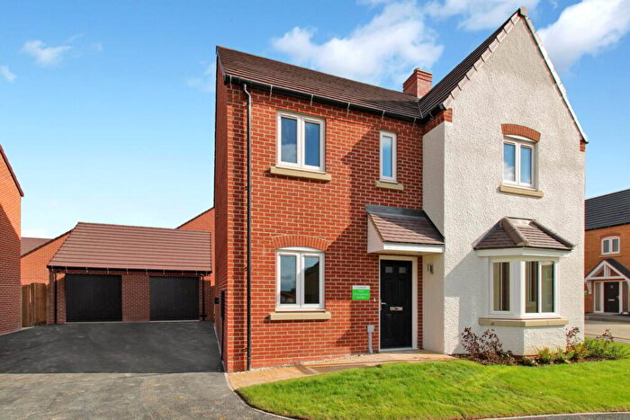 4 Bedroom Detached House For Sale In Oak Grove, Cambridge Road, Dunton, Biggleswade, SG18