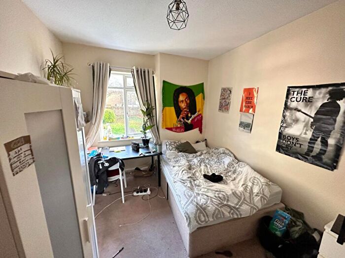 2 Bedroom Flat To Rent In Tyndall's Park Road, Bristol, BS8