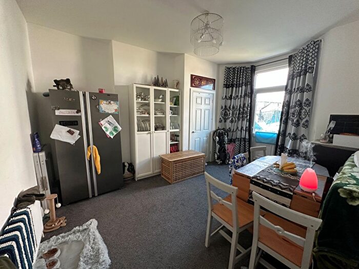 3 Bedroom Terraced House For Sale In Chadwell Heath Lane, Romford, RM6