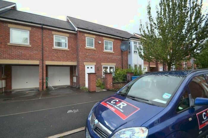 4 Bedroom Terraced House To Rent In Drayton Street, Hulme, Manchester., M15