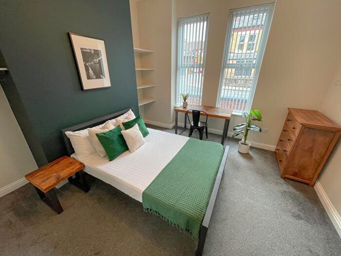 4 Bedroom House To Rent In Salisbury Road, L15