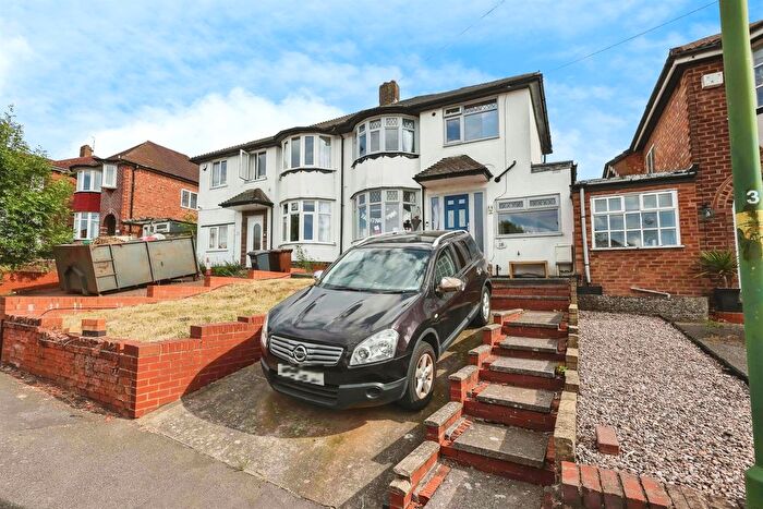 2 Bedroom Semi-Detached House For Sale In Rangoon Road, Solihull, B92