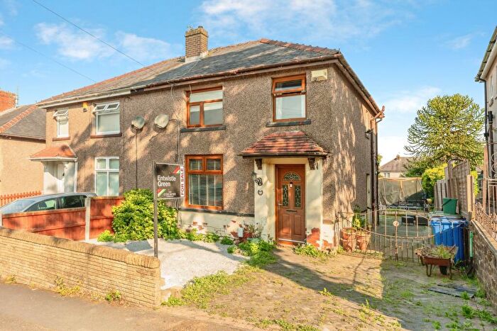 3 Bedroom Semi-Detached House For Sale In Town House Road, Nelson, Lancashire, BB9