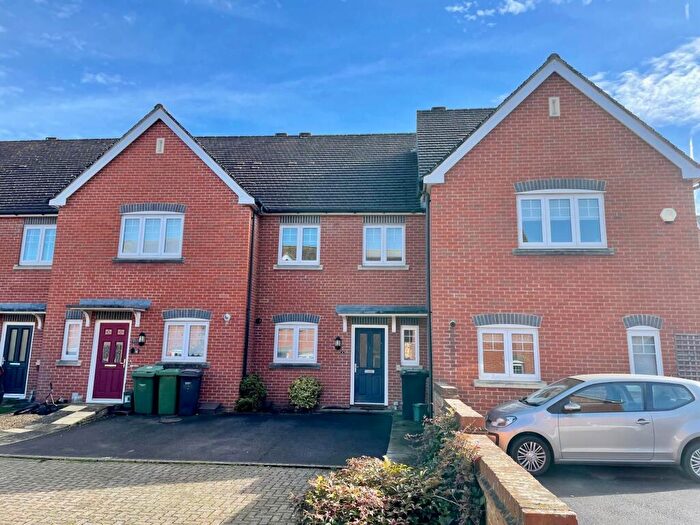 3 Bedroom Terraced House To Rent In Elm Farm Close, Grove, OX12