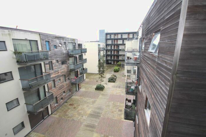 2 Bedroom Apartment To Rent In Isaac Way, Manchester, Greater Manchester, M4