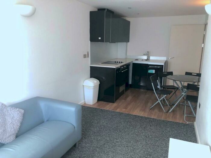 3 Bedroom Flat To Rent In Northern Street Apartments, Northern Street, Leeds, LS1