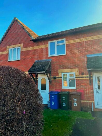 2 Bedroom Terraced House To Rent In Holm Way, Bicester, OX26