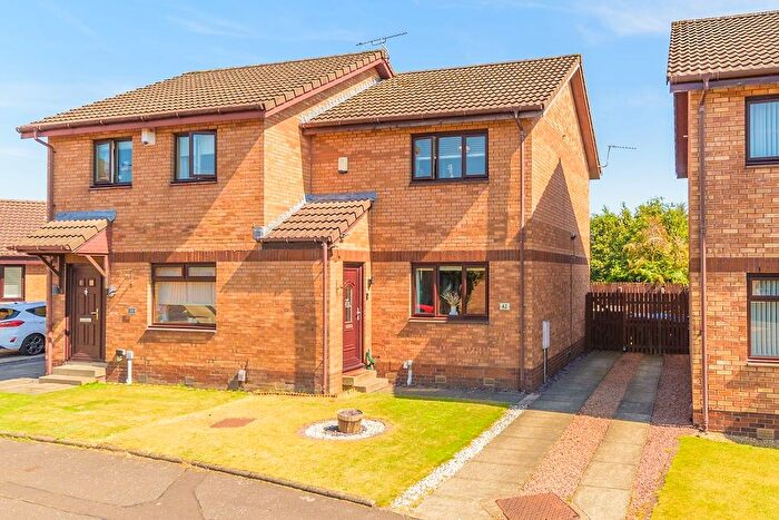 2 Bedroom Villa For Sale In Falcon Drive, Larbert, FK5