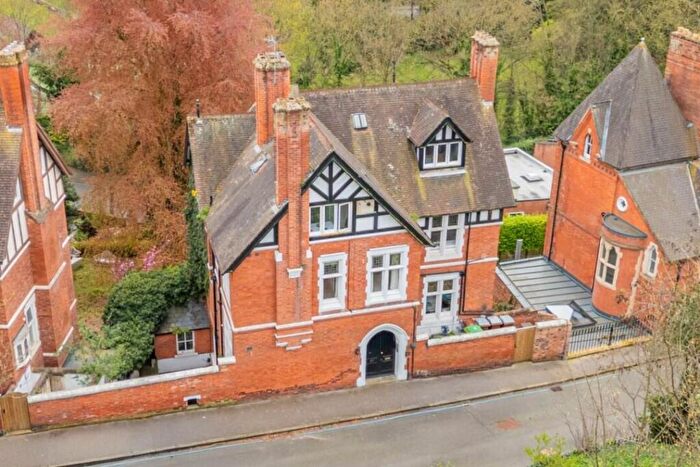 3 Bedroom Apartment For Sale In Newcastle Drive, The Park, NG7