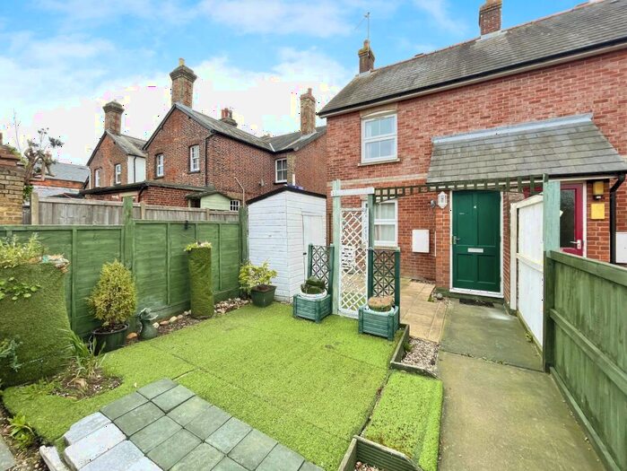 1 Bedroom Flat To Rent In Foundry Lane, Colchester, CO6