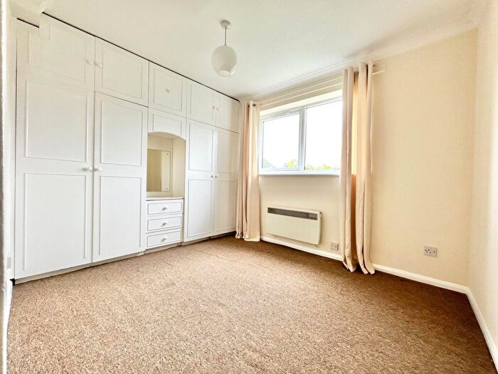 2 Bedroom Apartment To Rent In Tithe Court, Slough, SL3