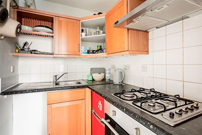 2 Bedroom Property To Rent In Fielding Road, London, W14