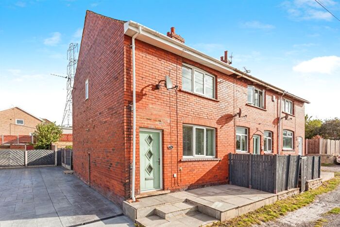 3 Bedroom End Of Terrace House For Sale In Chapel Street, Stanley, Wakefield, WF3