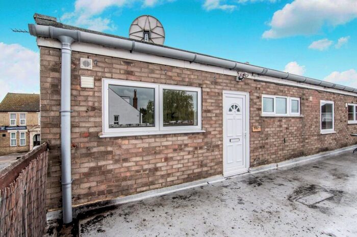 2 Bedroom Apartment To Rent In Bedford Road, Kempston, MK42