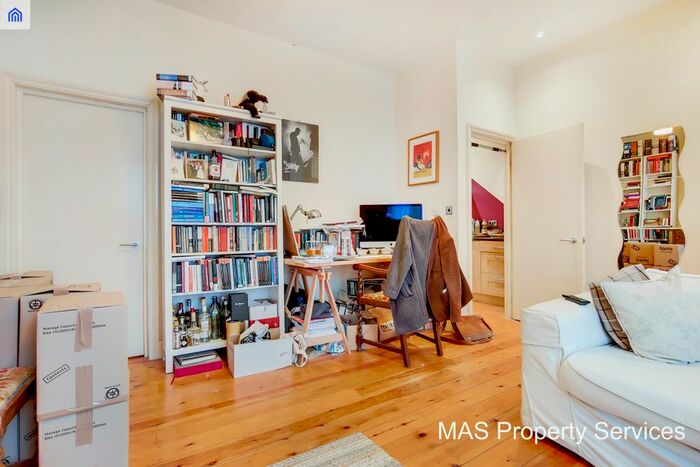 1 Bedroom Flat To Rent In Ravenscourt Road, Hammersmith, W6