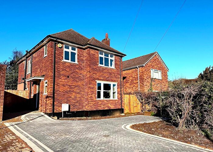 4 Bedroom Detached House To Rent In Wood End Road, HA1