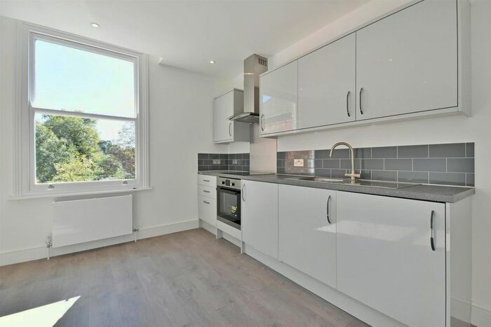 1 Bedroom Flat To Rent In Dartmouth Road, Kilburn, NW2