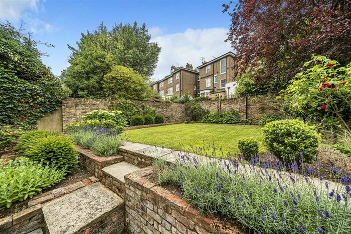 2 Bedroom Flat For Sale In Buckland Crescent, Belsize Park, NW3