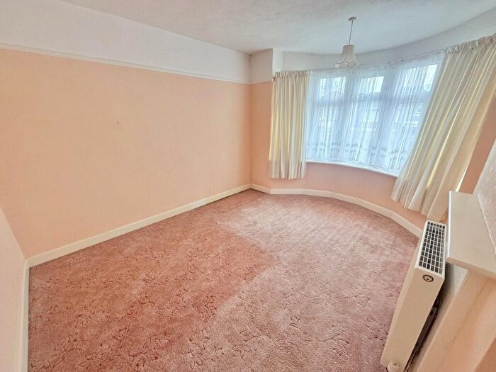 2 Bedroom Bungalow For Sale In Blandford Road, Hamworthy, Poole, BH15