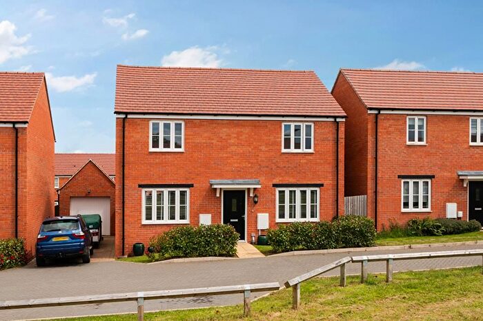 4 Bedroom Detached House For Sale In Bloxham, Oxfordshire, OX15