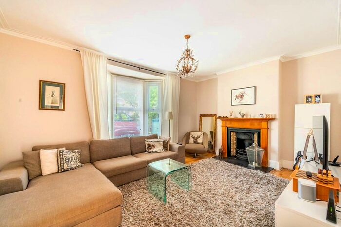 4 Bedroom Semi Detached House For Sale In Courthope Villas, Wimbledon, London, SW19