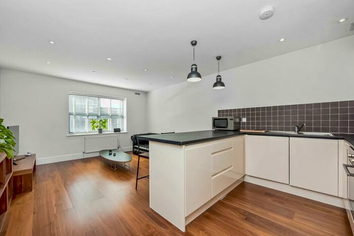 1 Bedroom Apartment To Rent In Harefield Mews, Brockley, London, SE4