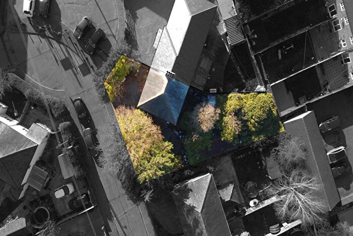 3 Bedroom Semi Detached House For Sale In Sunnyside, Braintree, CM7