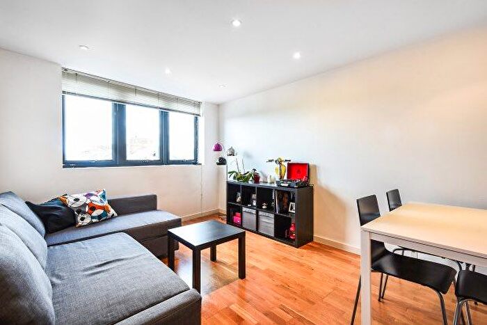 1 Bedroom Flat To Rent In Bendish Road, London, E6