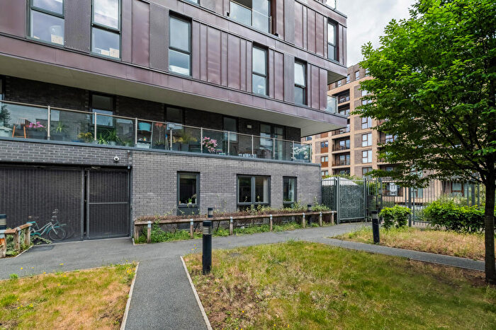 3 Bedroom Maisonette For Sale In Coalmakers Wharf, London, E14