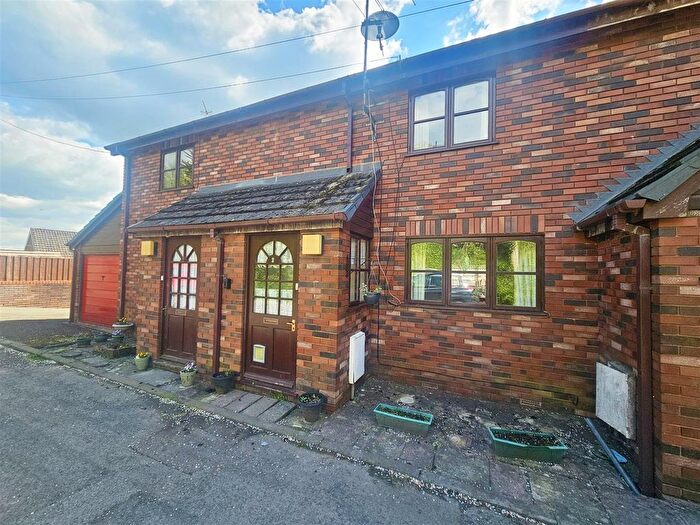 2 Bedroom Terraced House For Sale In Cwm View Cottages, Knighton, LD7