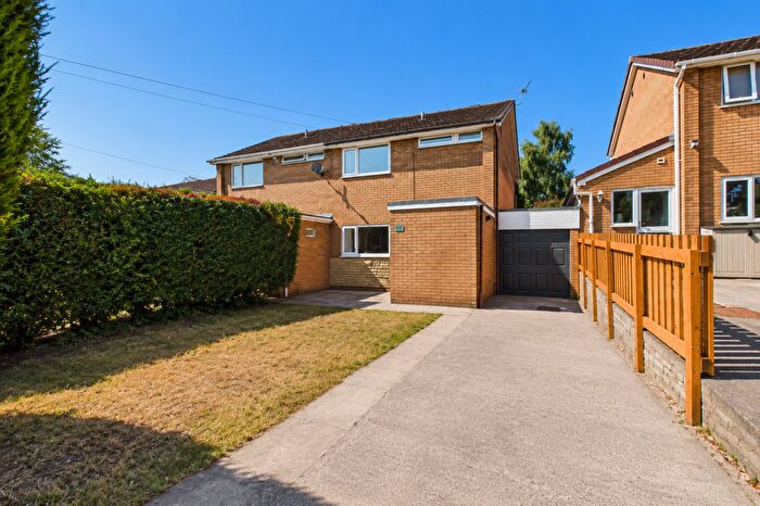 3 Bedroom Semi-Detached House For Sale In Langdale Grove, Whittle-Le-Woods, PR6