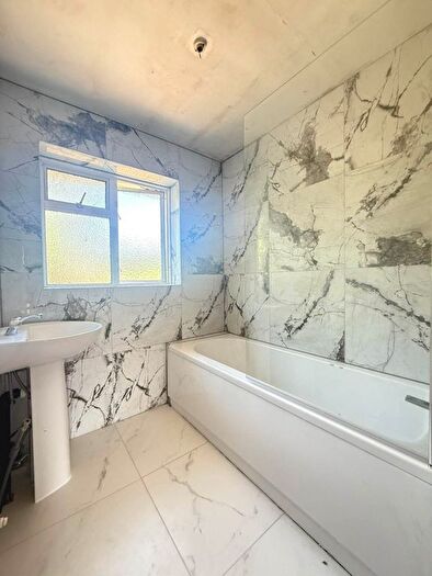 3 Bedroom Semi-Detached House To Rent In Lodge Close, Uxbridge, UB8