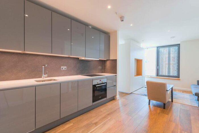 Studio To Rent In Vantage Point, Archway, London, N19