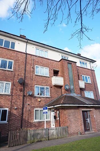 2 Bedroom Maisonette To Rent In Bearwood, Smethwick, B66