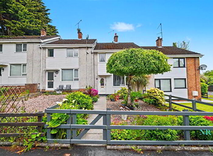 3 Bedroom Terrace House For Sale In Glenwood Park, Belfast, BT17