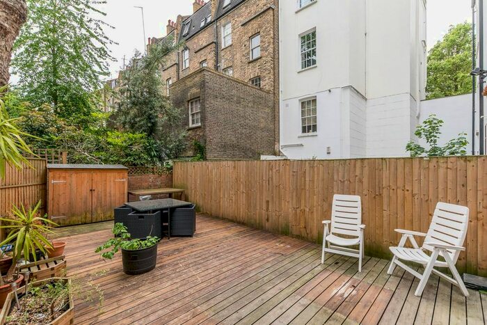 2 Bedroom Flat To Rent In Lupus Street, Pimlico, London, SW1V