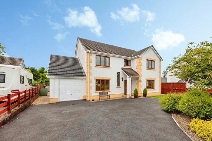 4 Bedroom Detached House For Sale In Bro Cerwyn, Llanpumsaint, Carmarthen, Carmarthenshire, SA33