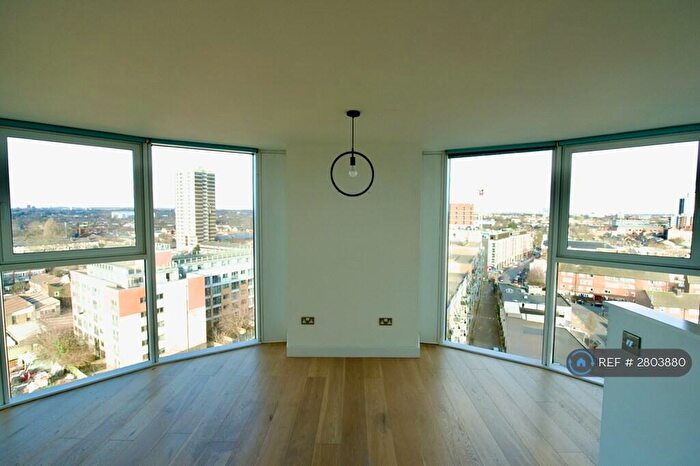 2 Bedroom Flat To Rent In Angel Lane, London, E15