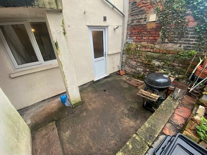 1 Bedroom Apartment To Rent In Albany Road, Bristol, BS6