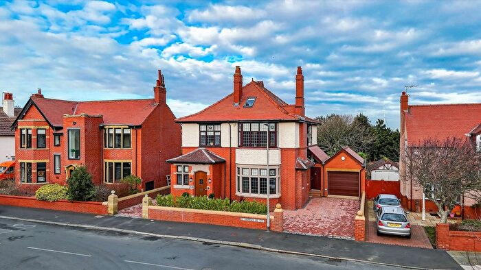 6 Bedroom Detached House For Sale In St. Andrews Road South, Lytham St. Annes, FY8