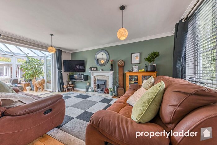 3 Bedroom Detached House For Sale In Wilks Farm Drive, Sprowston, Norwich, NR7