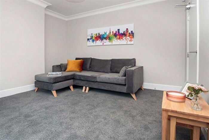 4 Bedroom House To Rent In Downend Road, Bristol, BS15