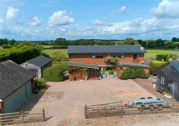 4 Bedroom Detached House For Sale In Grafton Flyford, Worcester, Worcestershire, WR7