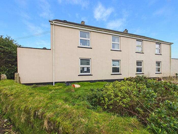 2 Bedroom Flat For Sale In Pendeen, Penzance, TR19