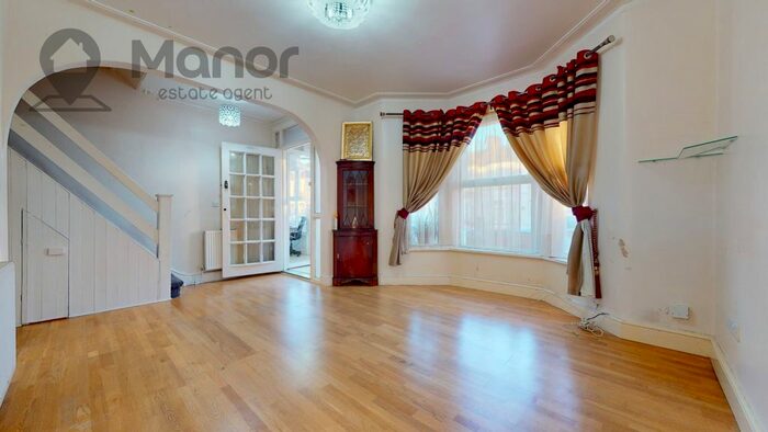 3 Bedroom Terraced House To Rent In Holmwood Road, Seven Kings, IG3