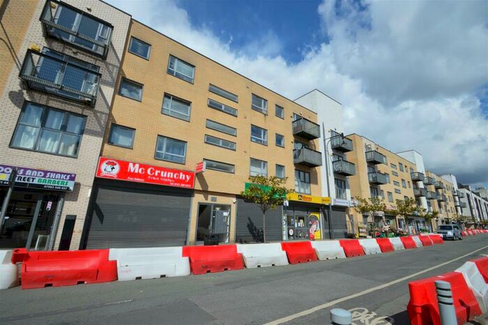 2 Bedroom Flat To Rent In Hulme High Street, Hulme, Manchester, M15