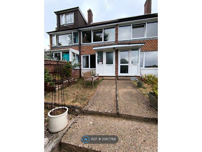 2 Bedroom Terraced House To Rent In Waterside, Chesham, HP5