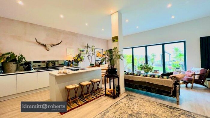 4 Bedroom Terraced House To Rent In Castlereagh Road, Seaham, SR7