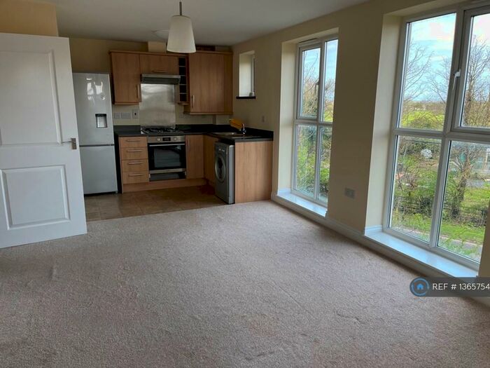 2 Bedroom Flat To Rent In Empress Matilda Gardens, Old Wolverton, Milton Keynes, MK12